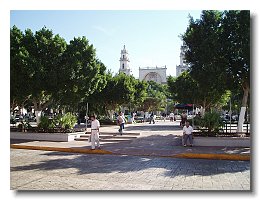 2005 01 21 6  Merida Plaza mayor